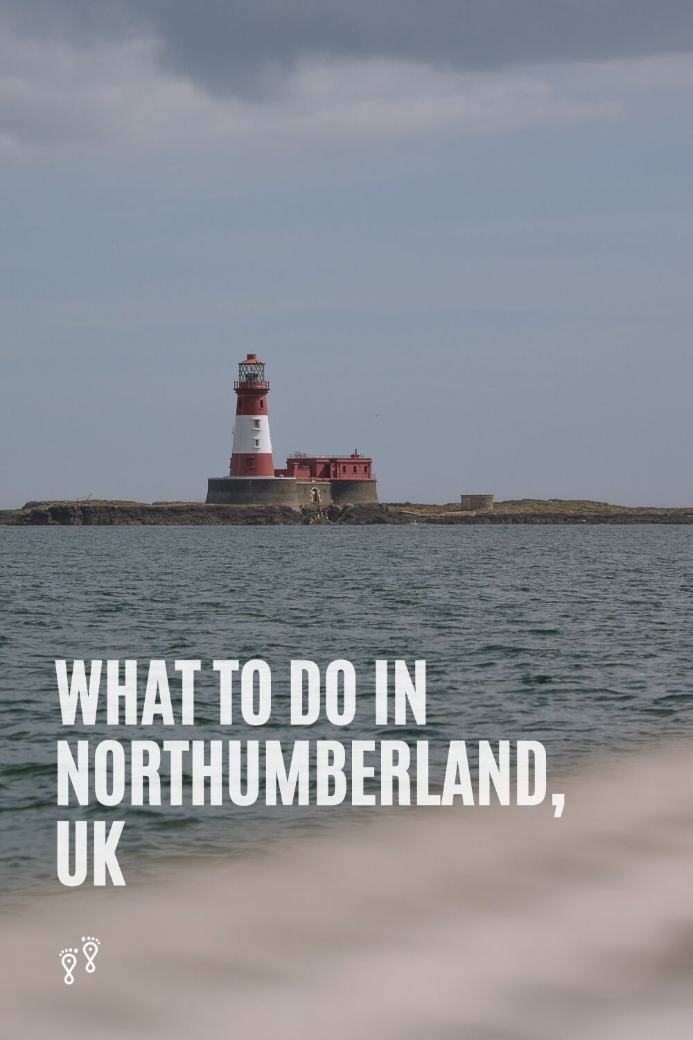 15 wonderful things to do in Northumberland. Discover big landscapes, hidden beaches, rugged coastal paths and the remnants of English history. Best places to visit in Northumberland including Lindisfarne, Alnwick Castle, Bamburgh Castle, Dunstanburgh Castle and Hadrian’s Wall.