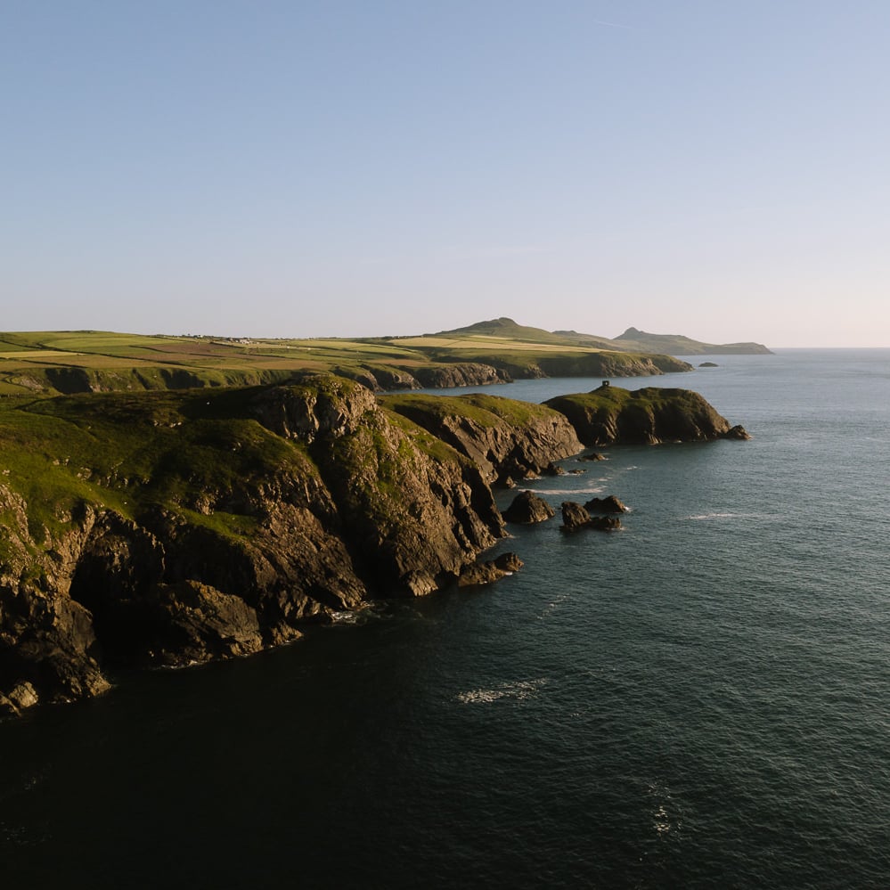 coast walks pembrokeshire 02 uai