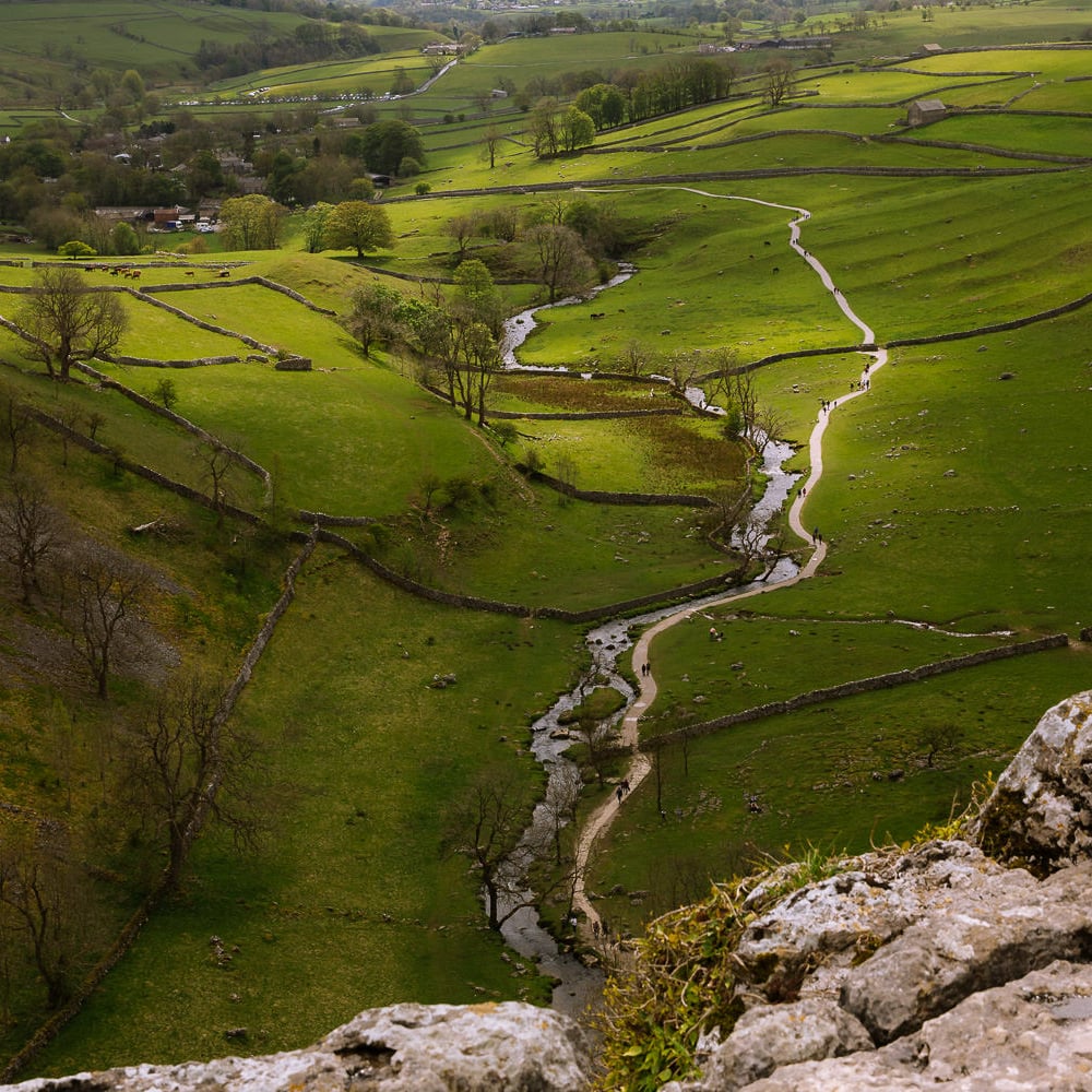 malham cove walk 01 uai
