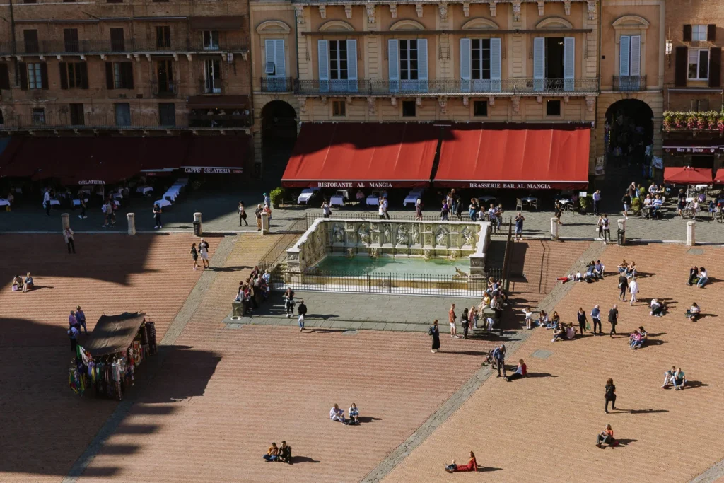 fonte gaia fountain siena