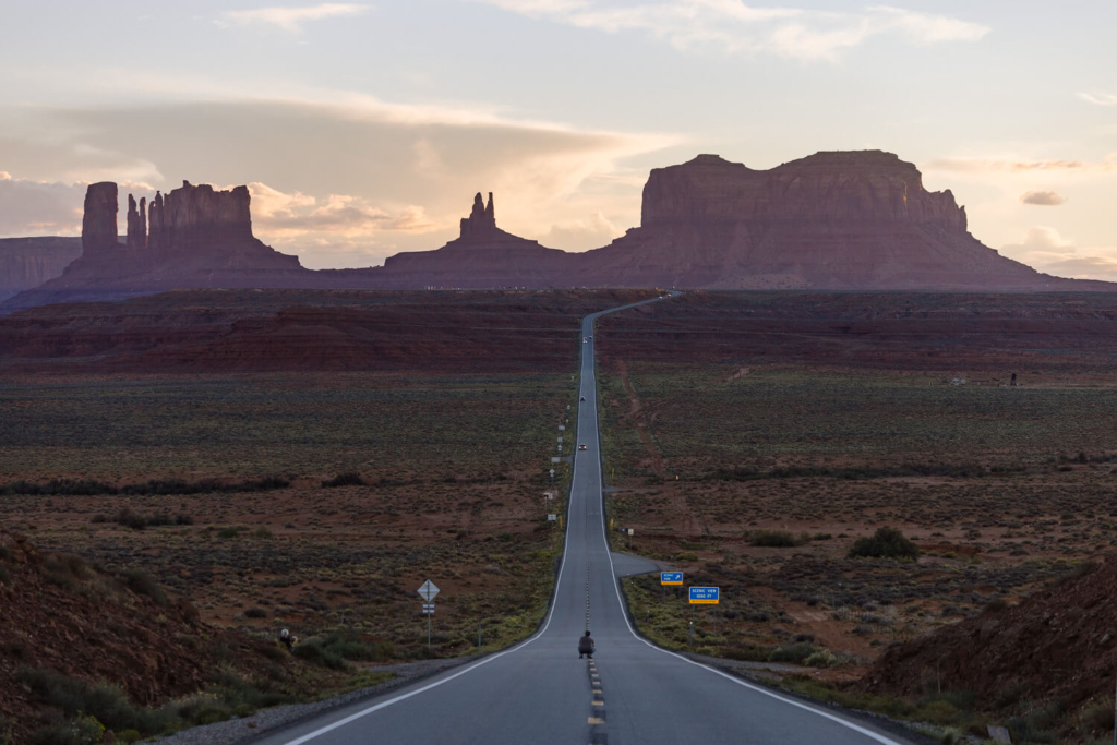 Monument Valley Road