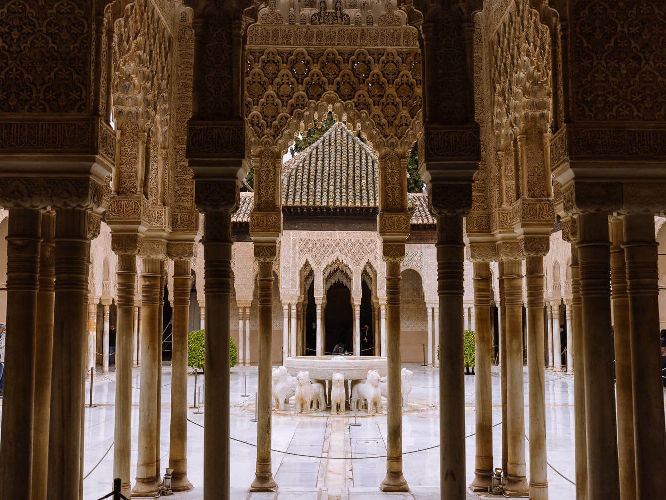 granada andalucia nasrid palaces