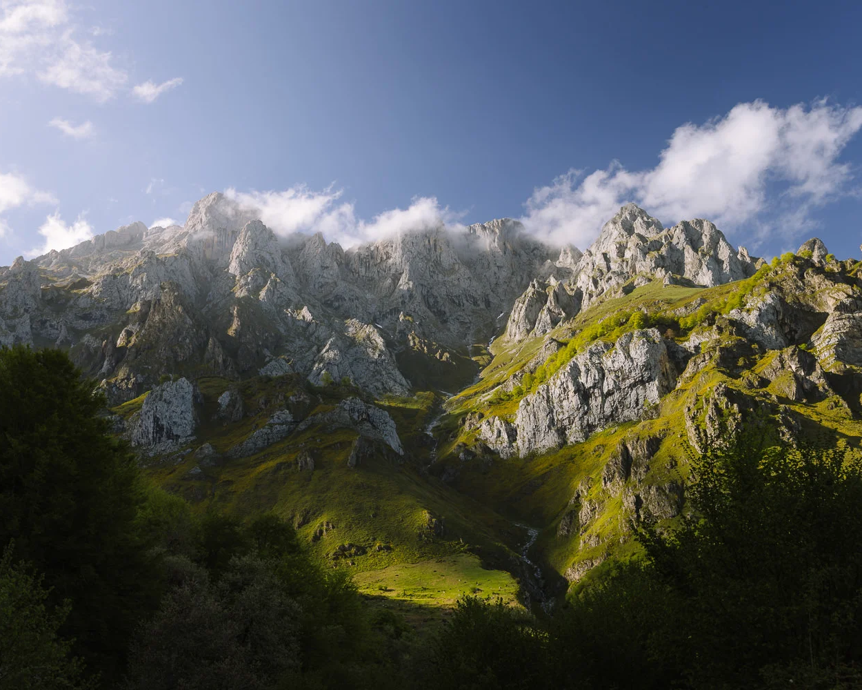 where to stay in the picos de europa
