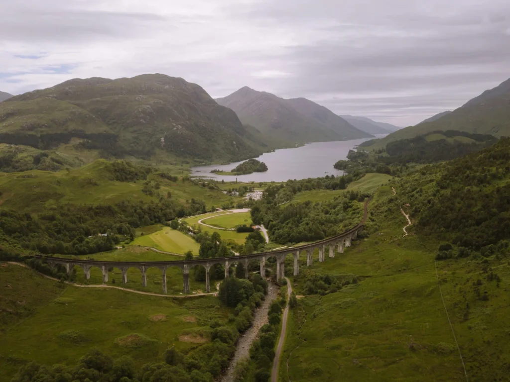 harry potter viaduct scottish highlands glenfinnan