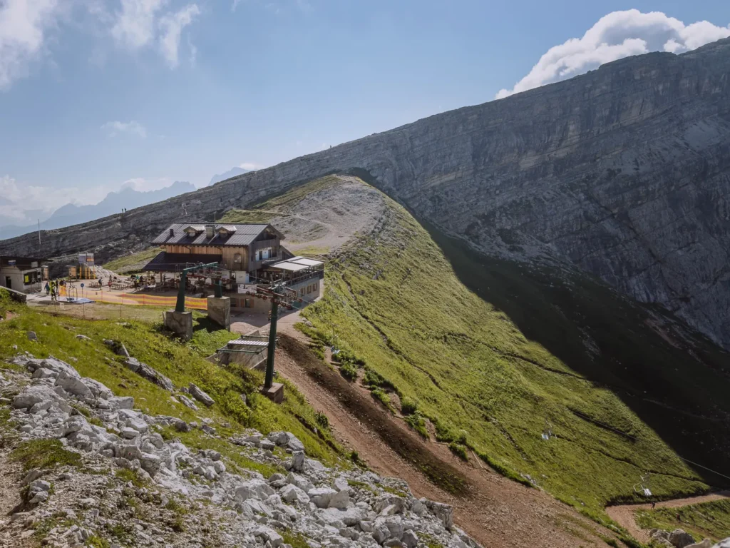 rifugio averau