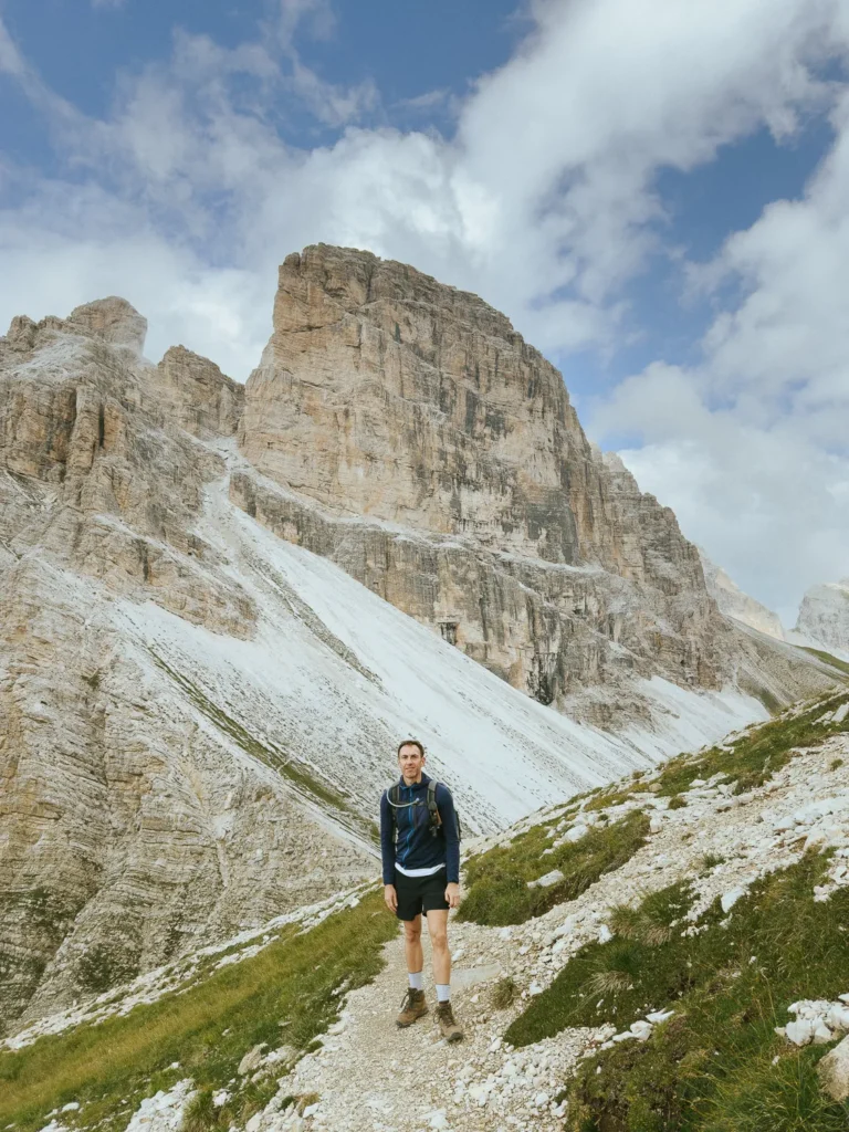 torre dei scarperi trail after the top of the pass