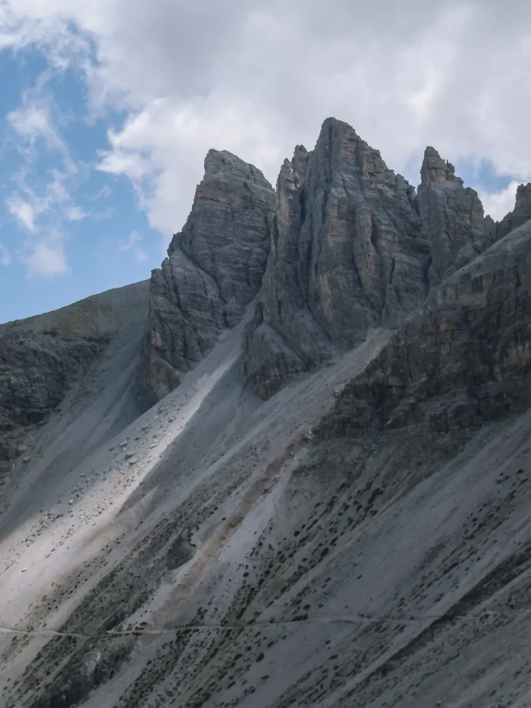 val fiscalina hike 7