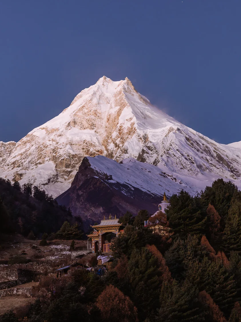 manaslu himalayas nepal