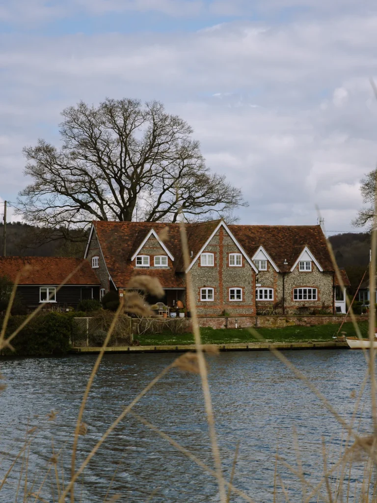 river thames at henley on the walk to hambleden in the chilterns