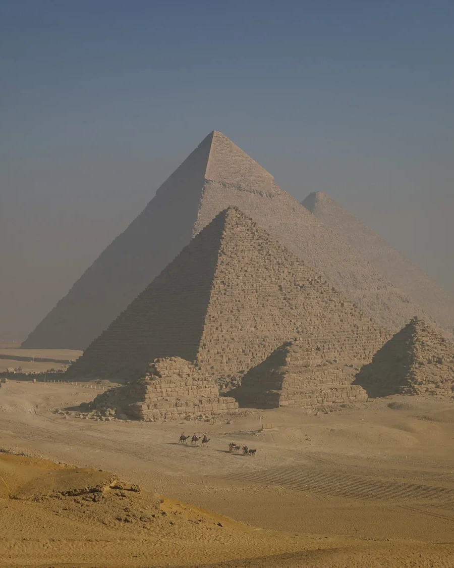 pyramids of giza