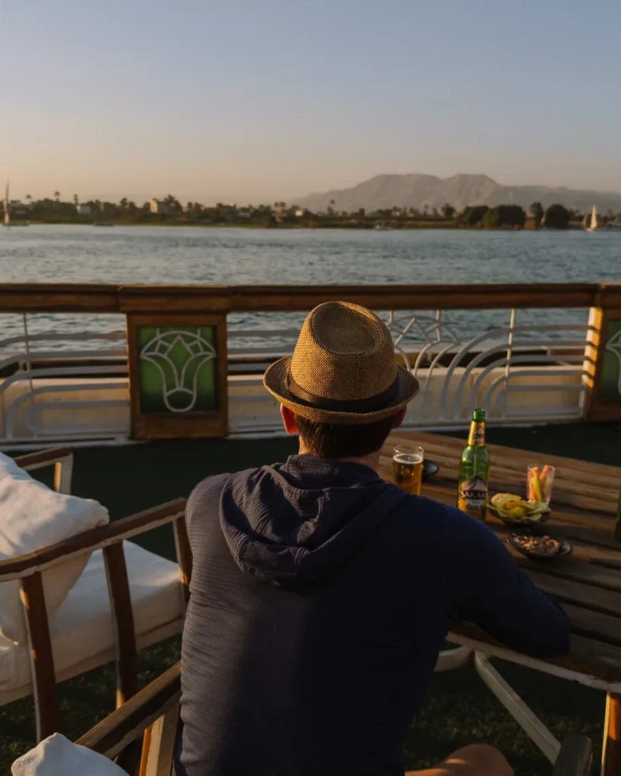 riverside hotel luxor