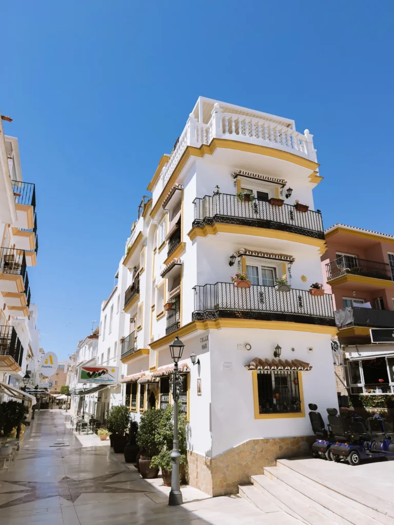 Torremolinos costa del sol accommodation