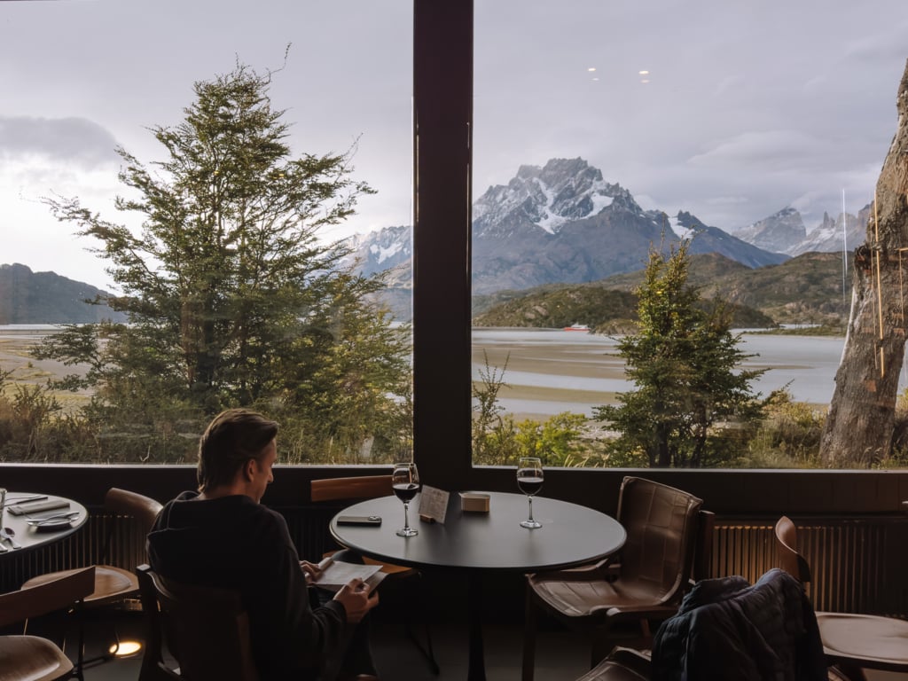 Torres del Paine Hotel Lago Grey 4
