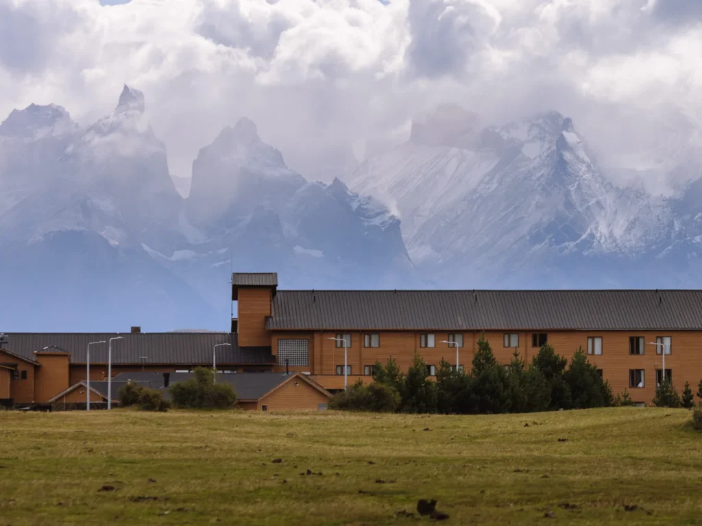 Torres del Paine Rio Serrano Hotel 3