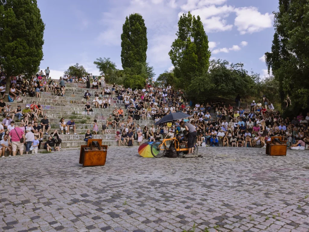 mauerpark flea market berlin 3