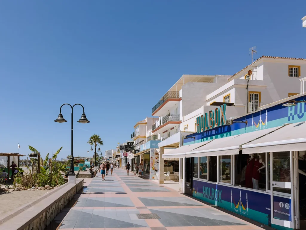 torremolinos promenade